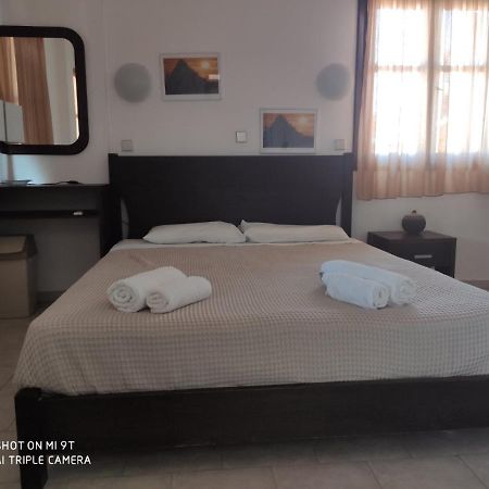 פפקוהורי Elsa Apartments מראה חיצוני תמונה