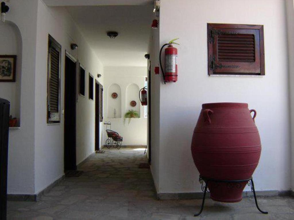 פפקוהורי Elsa Apartments מראה חיצוני תמונה