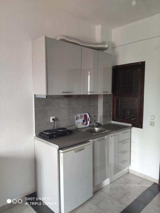 פפקוהורי Elsa Apartments מראה חיצוני תמונה